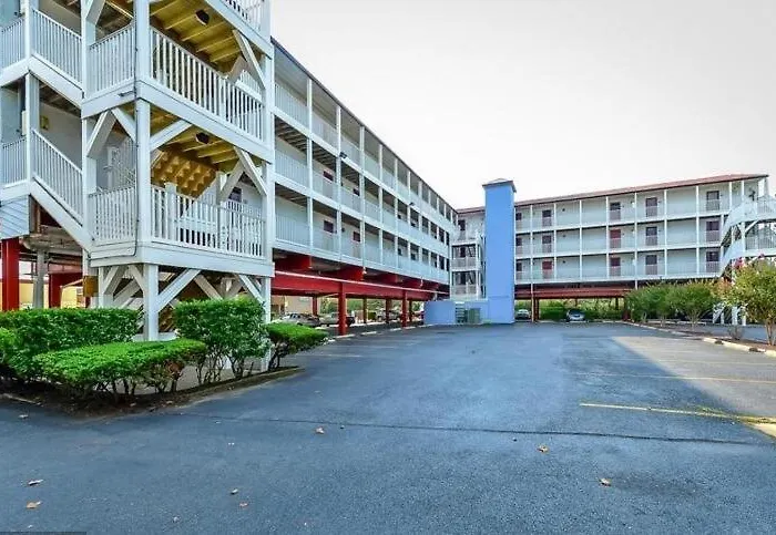 300 Robin Dr Walking Distance To * Ocean City