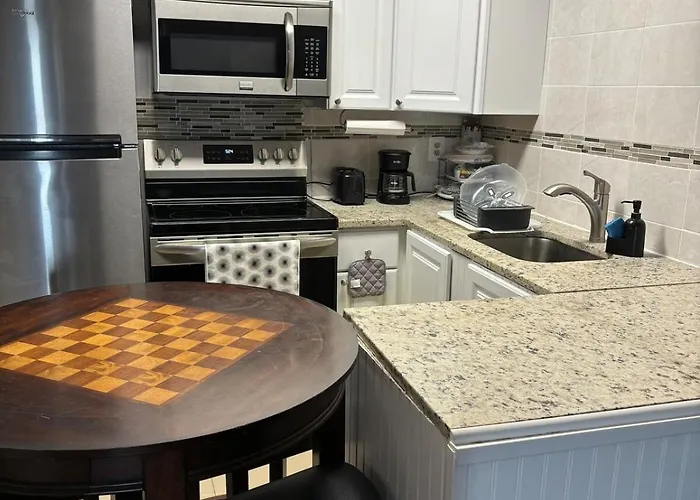 300 Robin Dr Walking Distance To * Ocean City