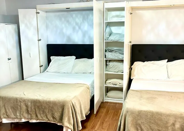 300 Robin Dr Walking Distance To Ocean City